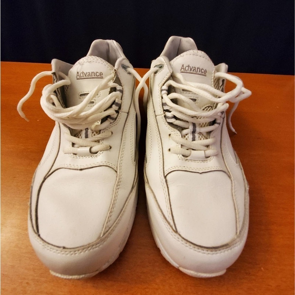 Advance E3230 Genuine Leather Orthopedic Shoe